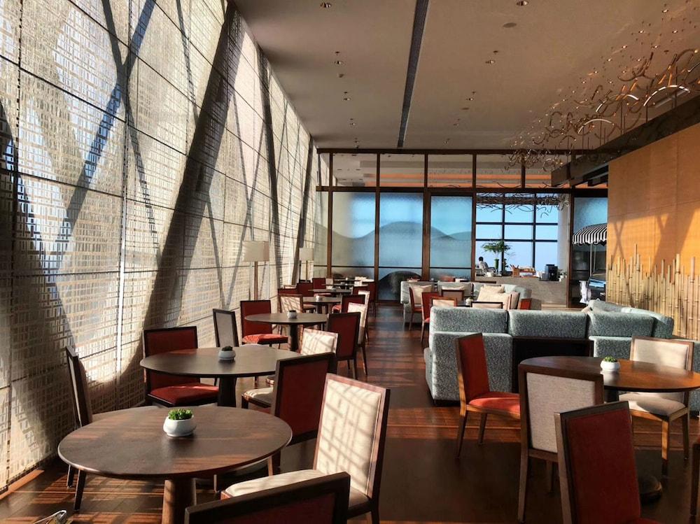 Hyatt Regency Zhenjiang Hotel Zhenjiang  Exterior foto